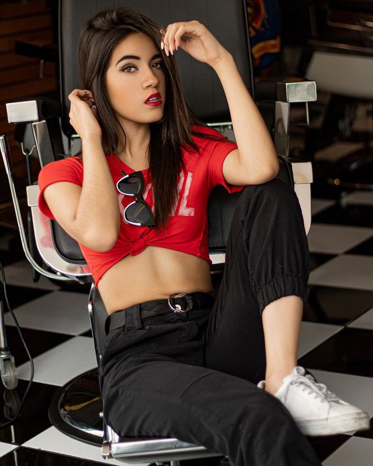 Jimena Solis — #24 Las mexicanas más hermosas en Instagram