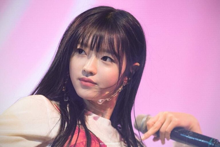 Yoo Si-ah (YooA) — #5 Las mujeres más hermosas de Corea del Sur