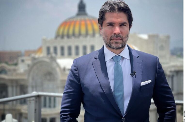 Eduardo Verástegui — #4 Los hombres más guapos de México