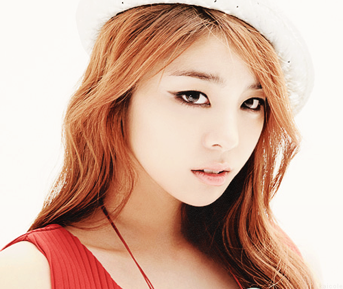 most beautiful singers in the world