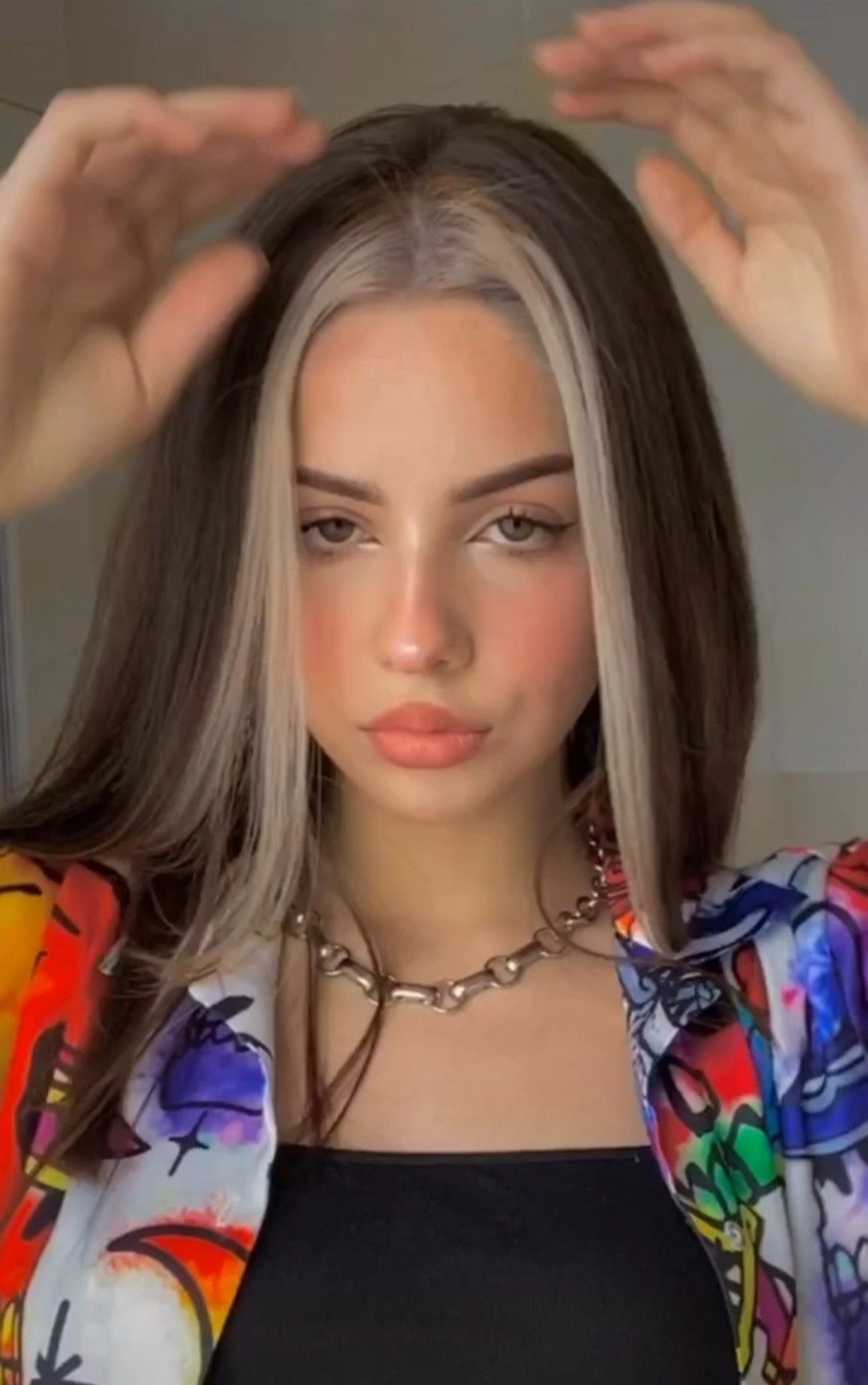 We show you more than 100 beautiful tiktokers