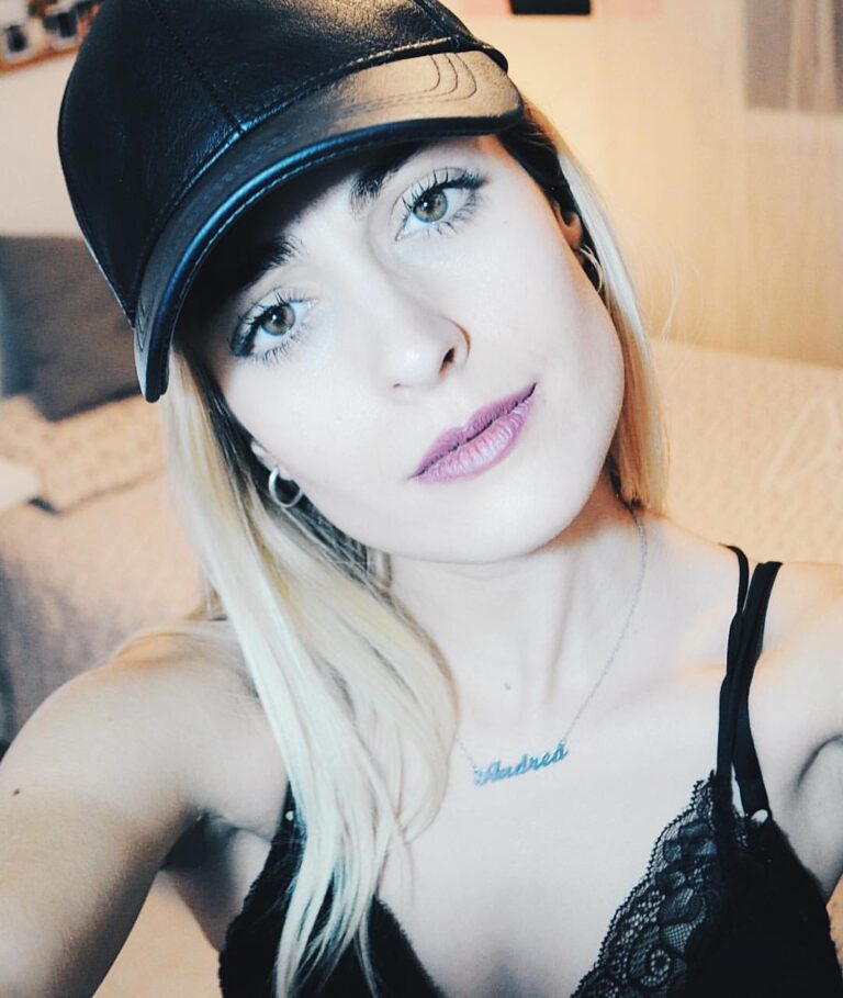 Andrea Mirela — #67 Las mujeres más hermosas de España