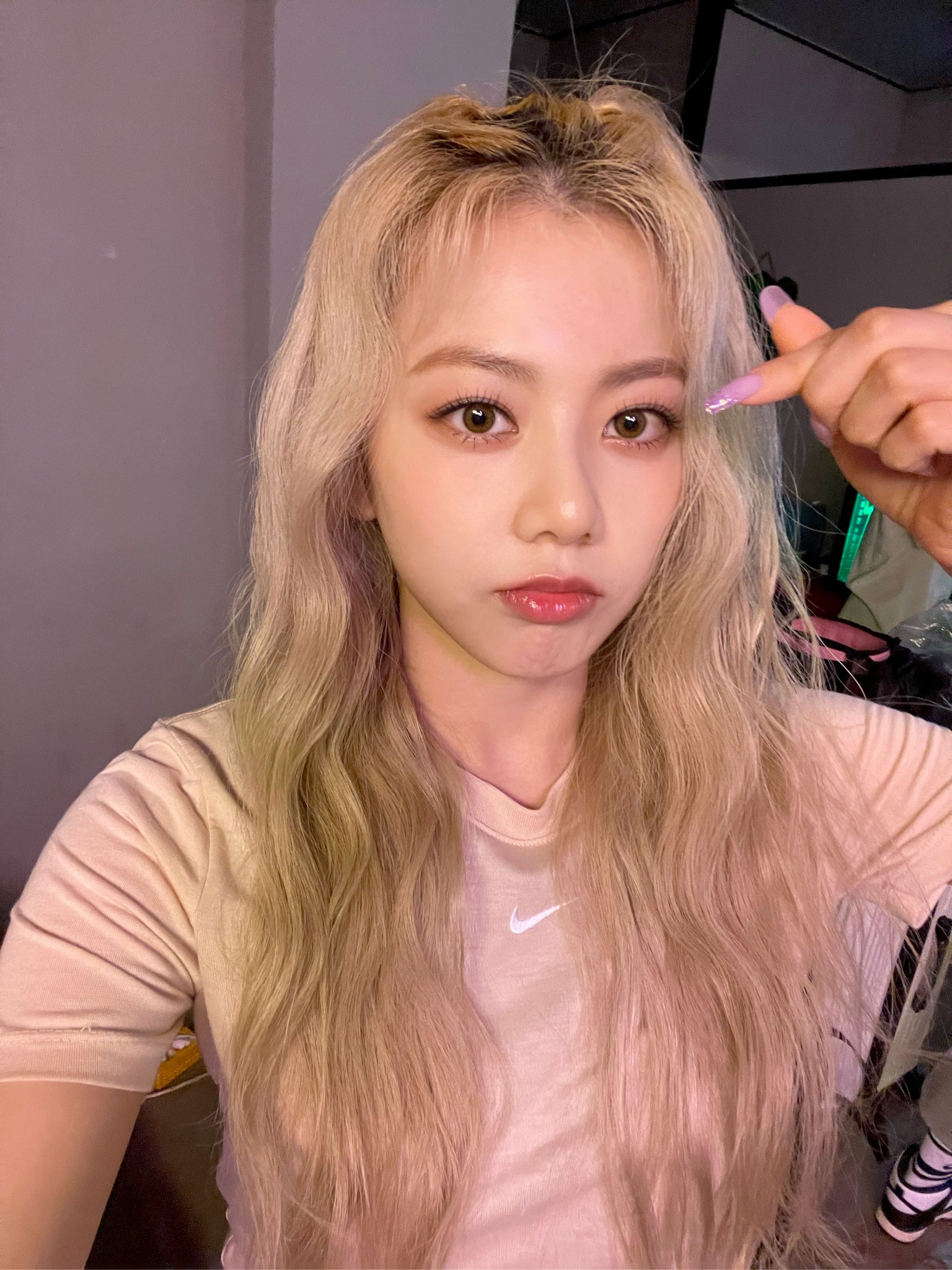 Hinata — #9 The most beautiful singers in Japan