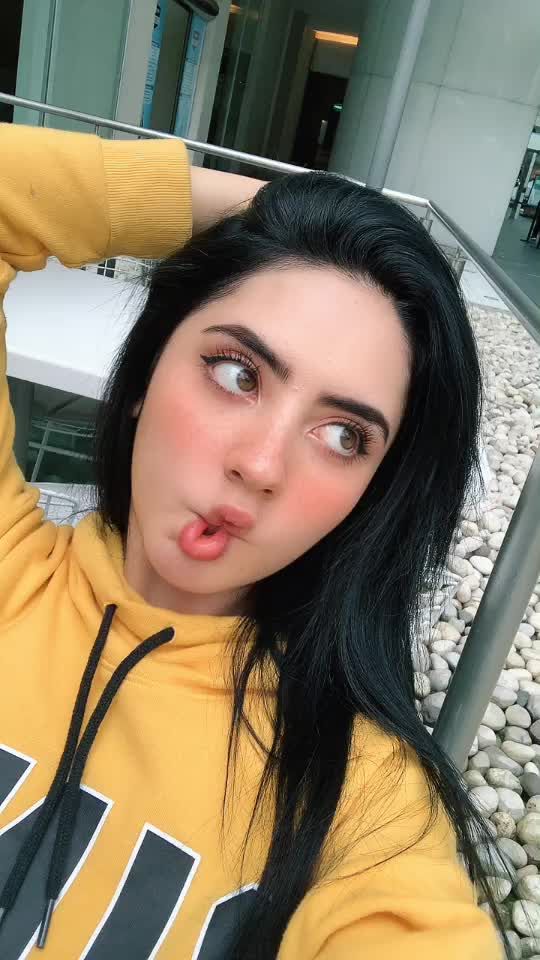 Te mostramos + de 100 hermosas tiktokers