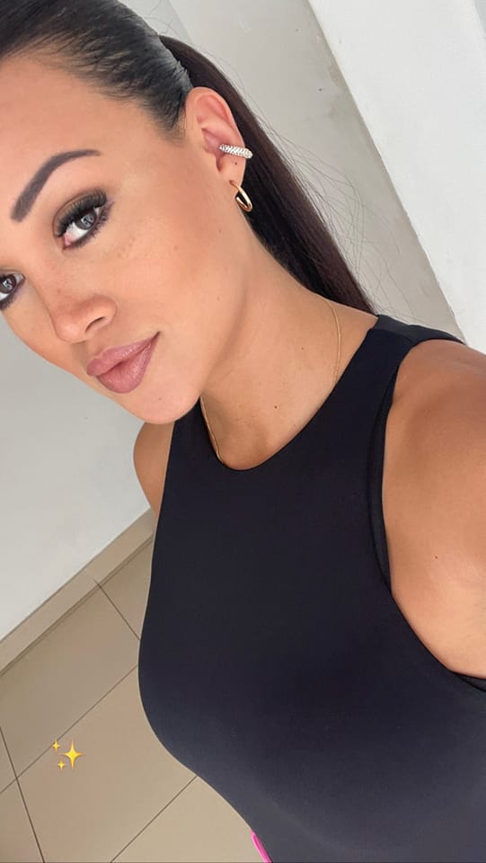 Angie Arizaga — #11 Las mujeres más hermosas de Perú