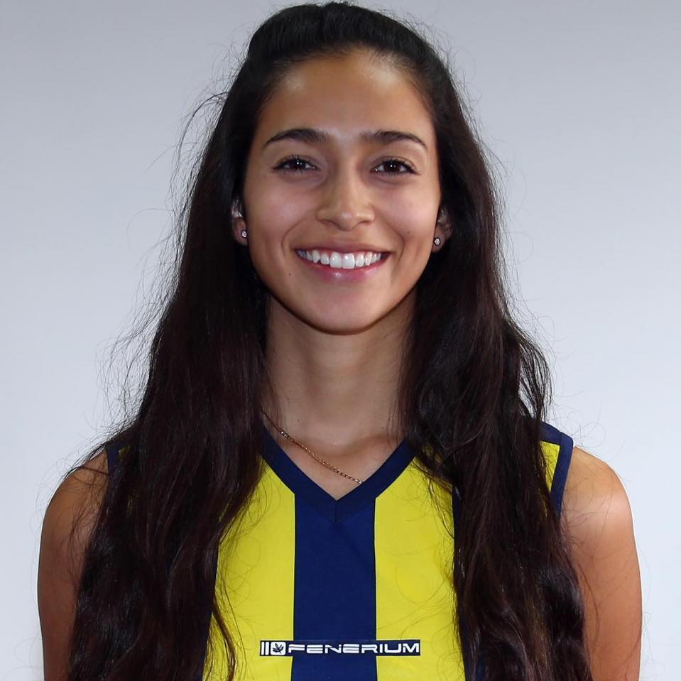 Samantha Bricio — #35 Jugadoras de voleibol más hermosas