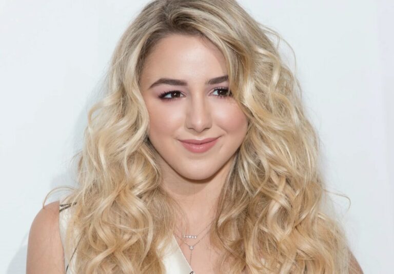 Chloe Lukasiak — #47 Las mujeres más hermosas de Estados Unidos