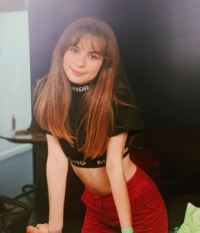 Adèle Castillon — #20 Las mujeres más hermosas de Francia