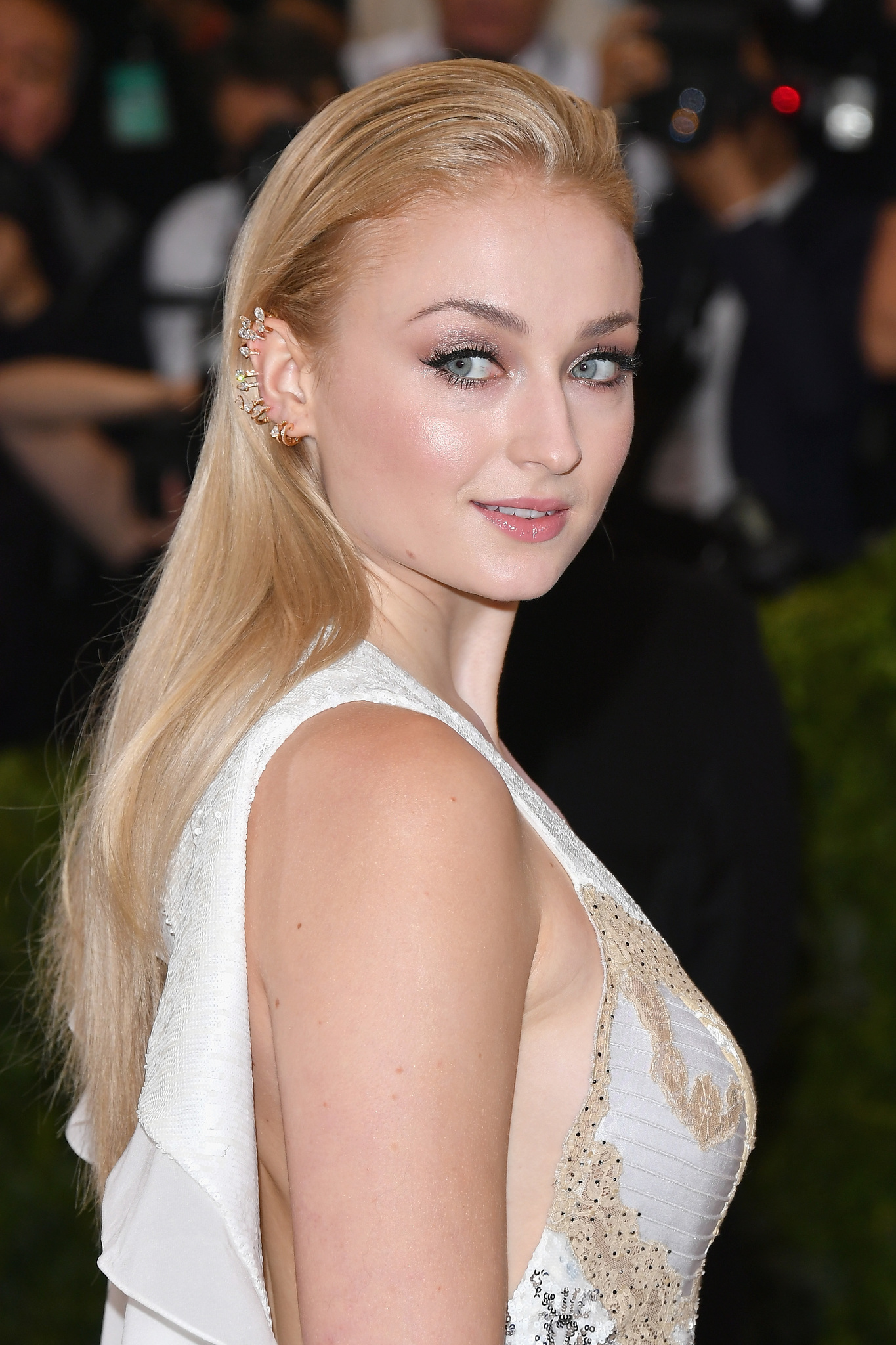 Sophie Turner — #21 Las actrices jóvenes más hermosas del mundo (menos de 30 años)