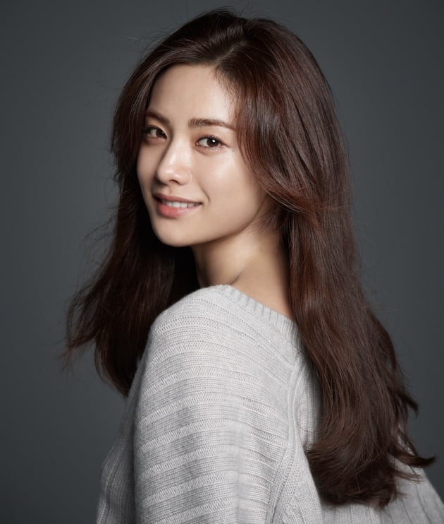 Im Jin-ah (Nana) — #3 Las mujeres más hermosas de Corea del Sur