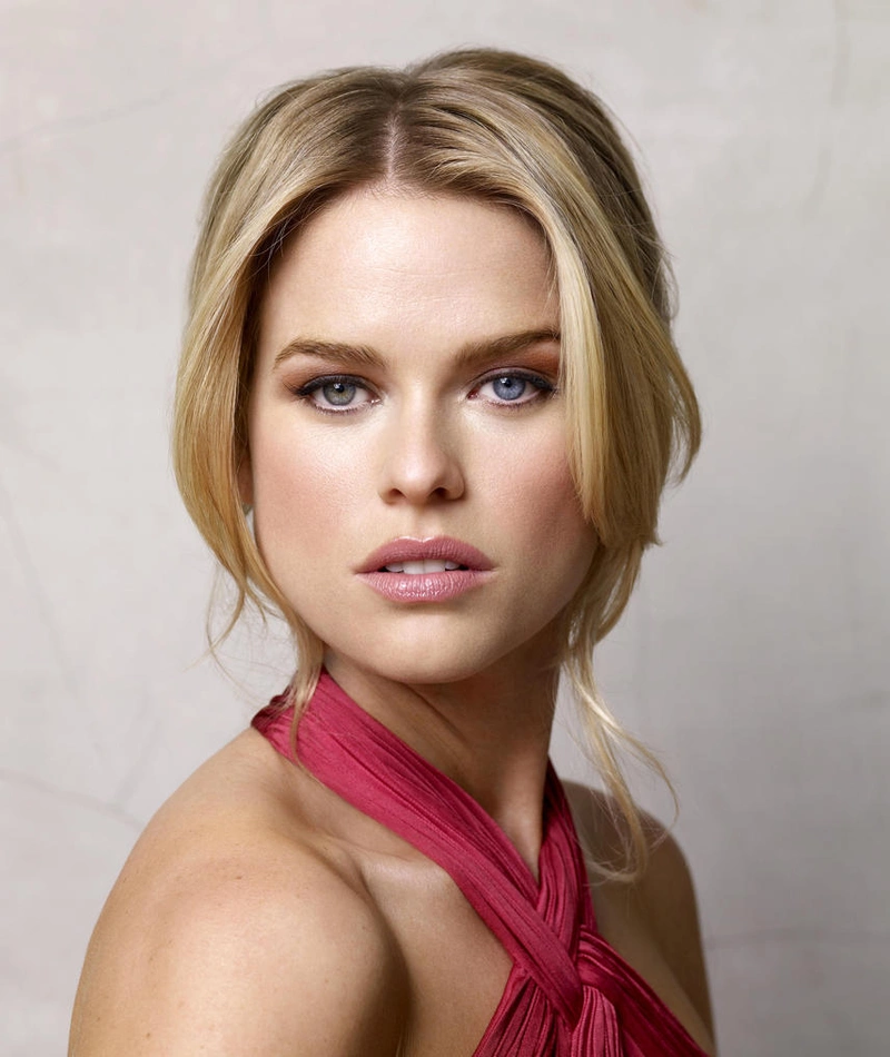 Alice Eve — #126 Most beautiful actresses in Hollywood