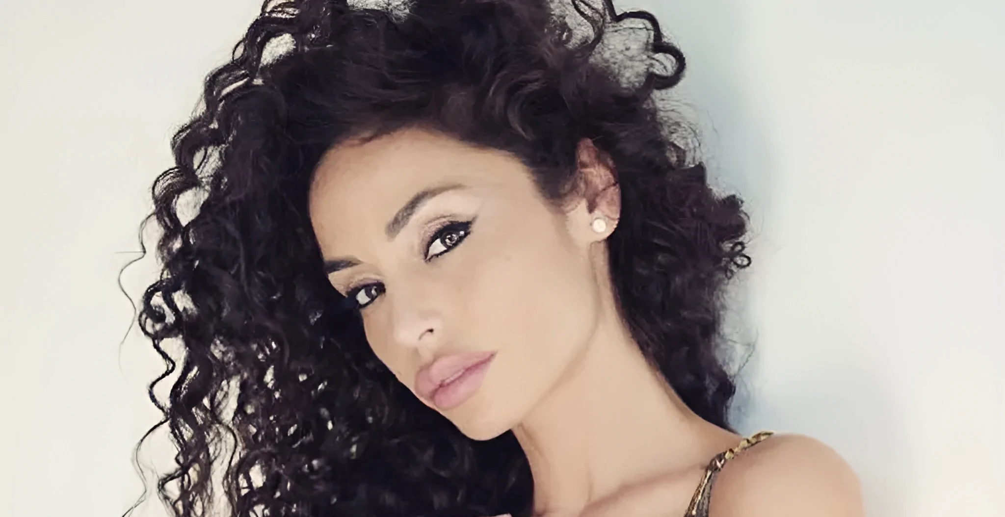 Raffaella Fico — #16 Las mujeres más hermosas de Italia