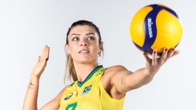 Rosamaria Montibeller — #37 Jugadoras de voleibol más hermosas