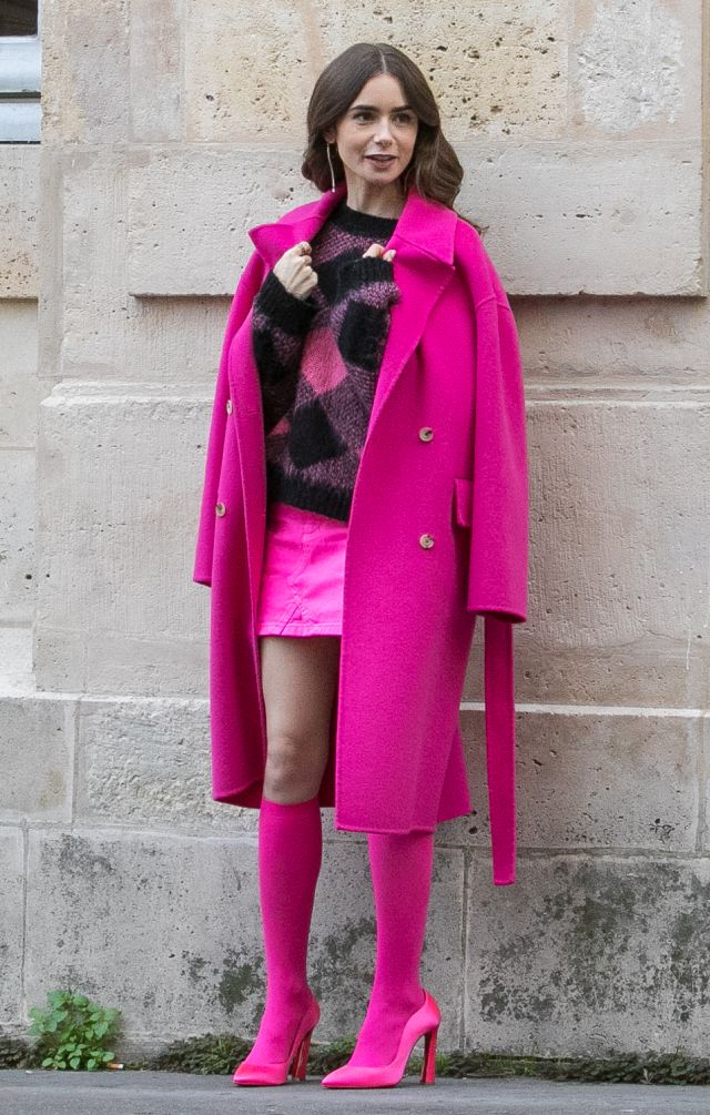mejores outfits de Emily en Paris
