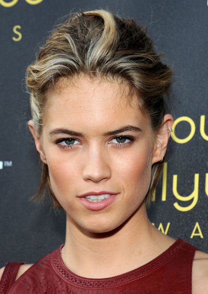 Cody Horn — #9 Las mujeres más hermosas nacidas un 12 de junio
