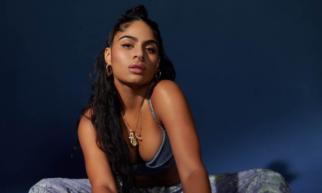 Jessie Reyez — #5 Las mujeres más hermosas nacidas un 12 de junio