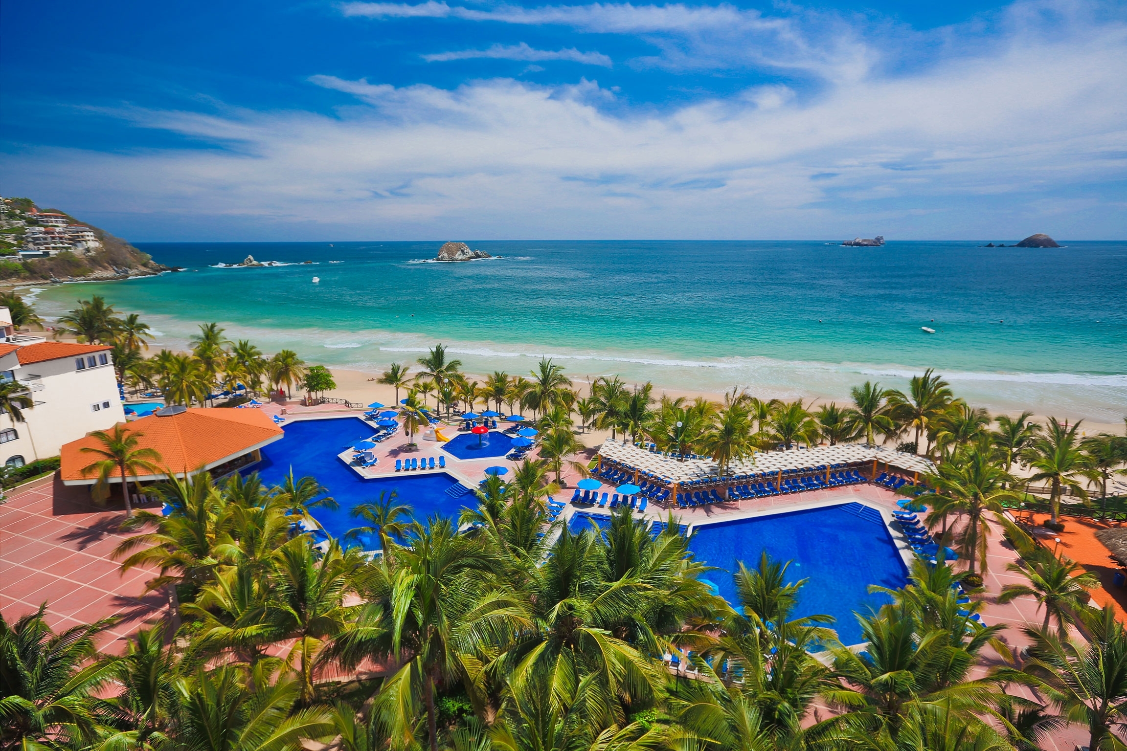 Ixtapa, Zihuatanejo — #4 The best beaches to vacation in Mexico
