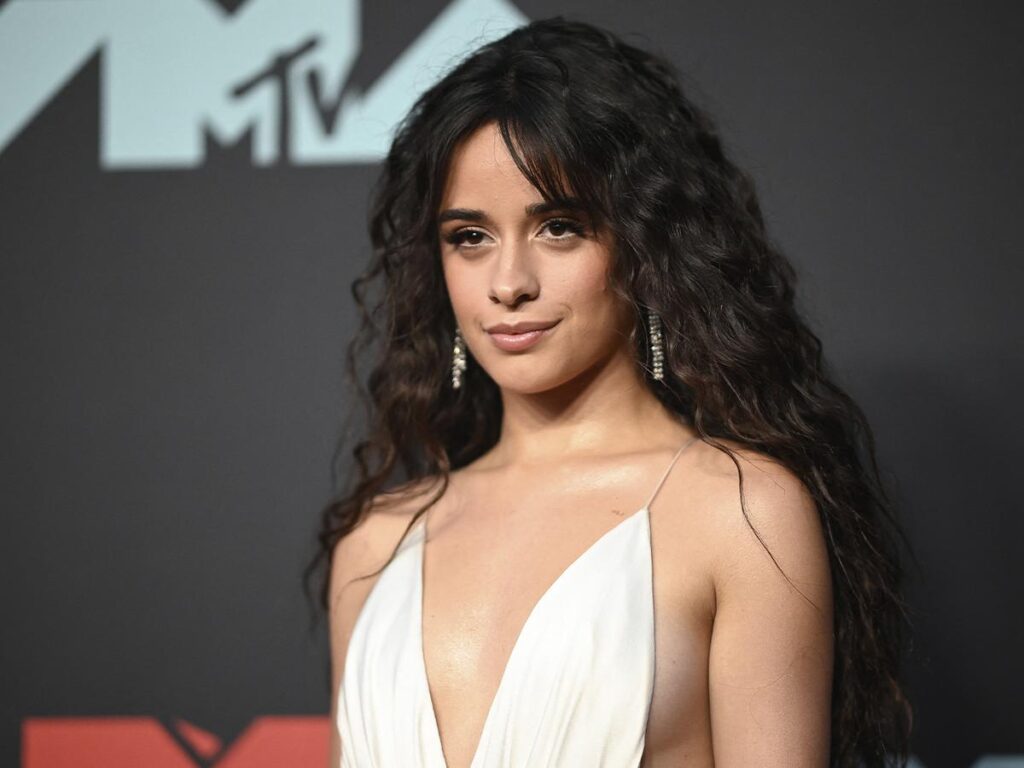 Camila Cabello — #17 Las mujeres más hermosas de Cuba