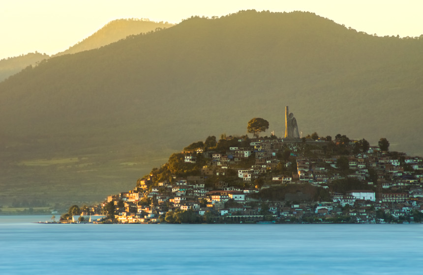 Lago de Pátzcuaro — #10 Los lagos más bellos para conocer en México