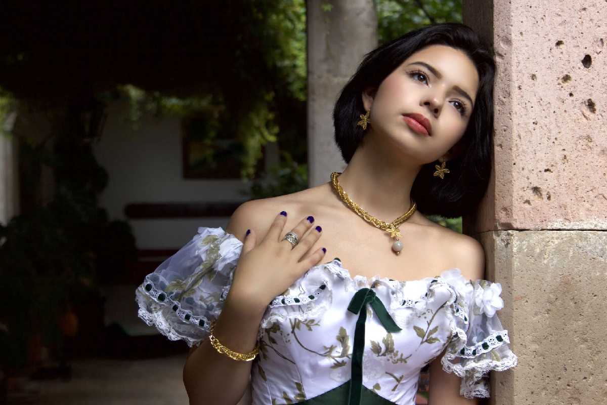Angela Aguilar — #157 Die schönsten Frauen Mexikos