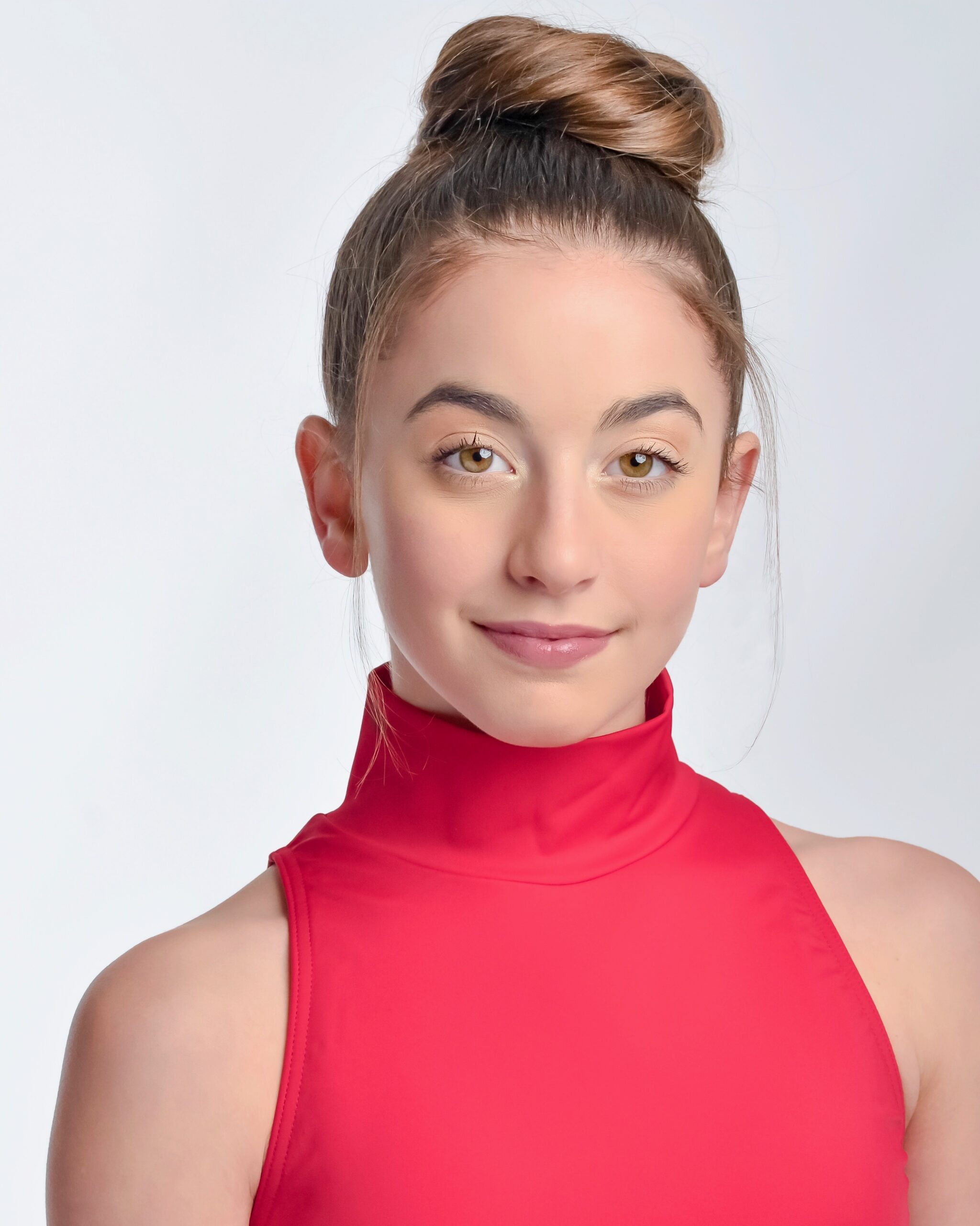 most beautiful women born on June 10