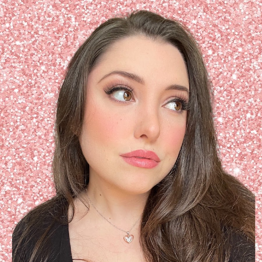 Samantha Sharpe — #7 Las mujeres más hermosas nacidas un 26 de junio