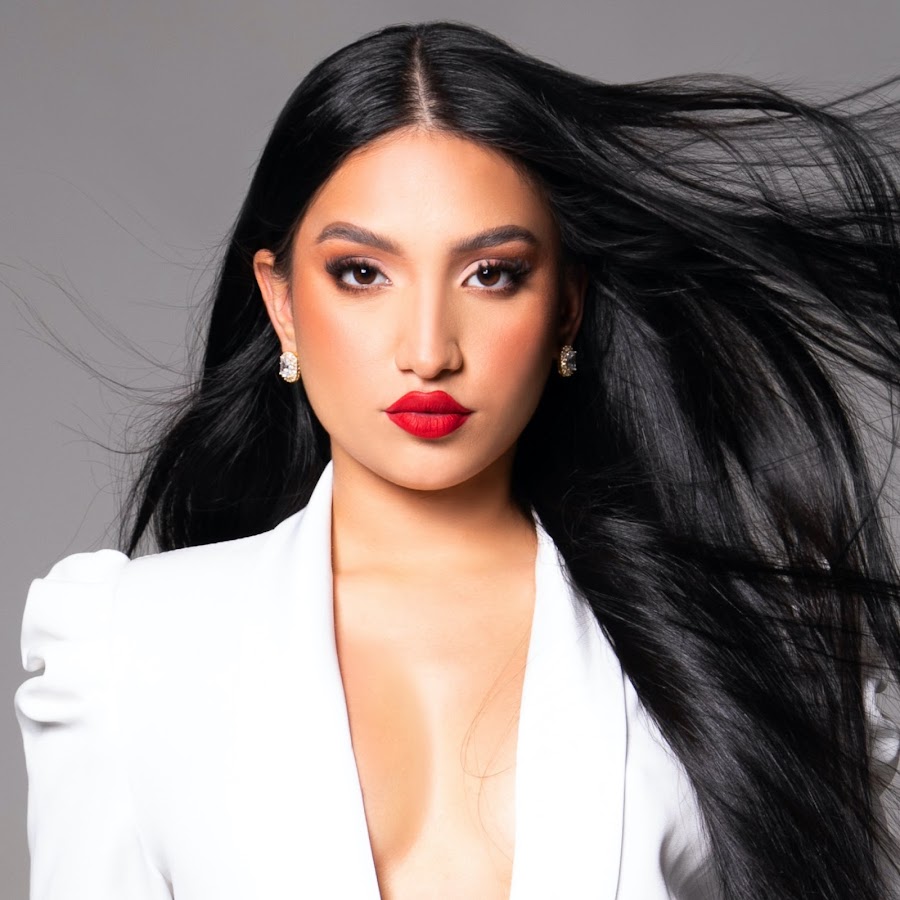 Mariam Obregón — #6 The most beautiful youtubers in Venezuela