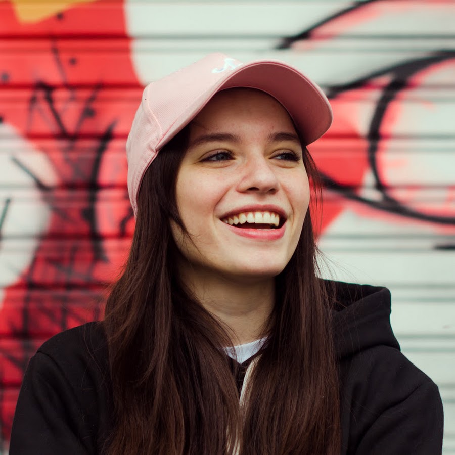 Mica Suárez — #5 Las youtubers más hermosas de Argentina