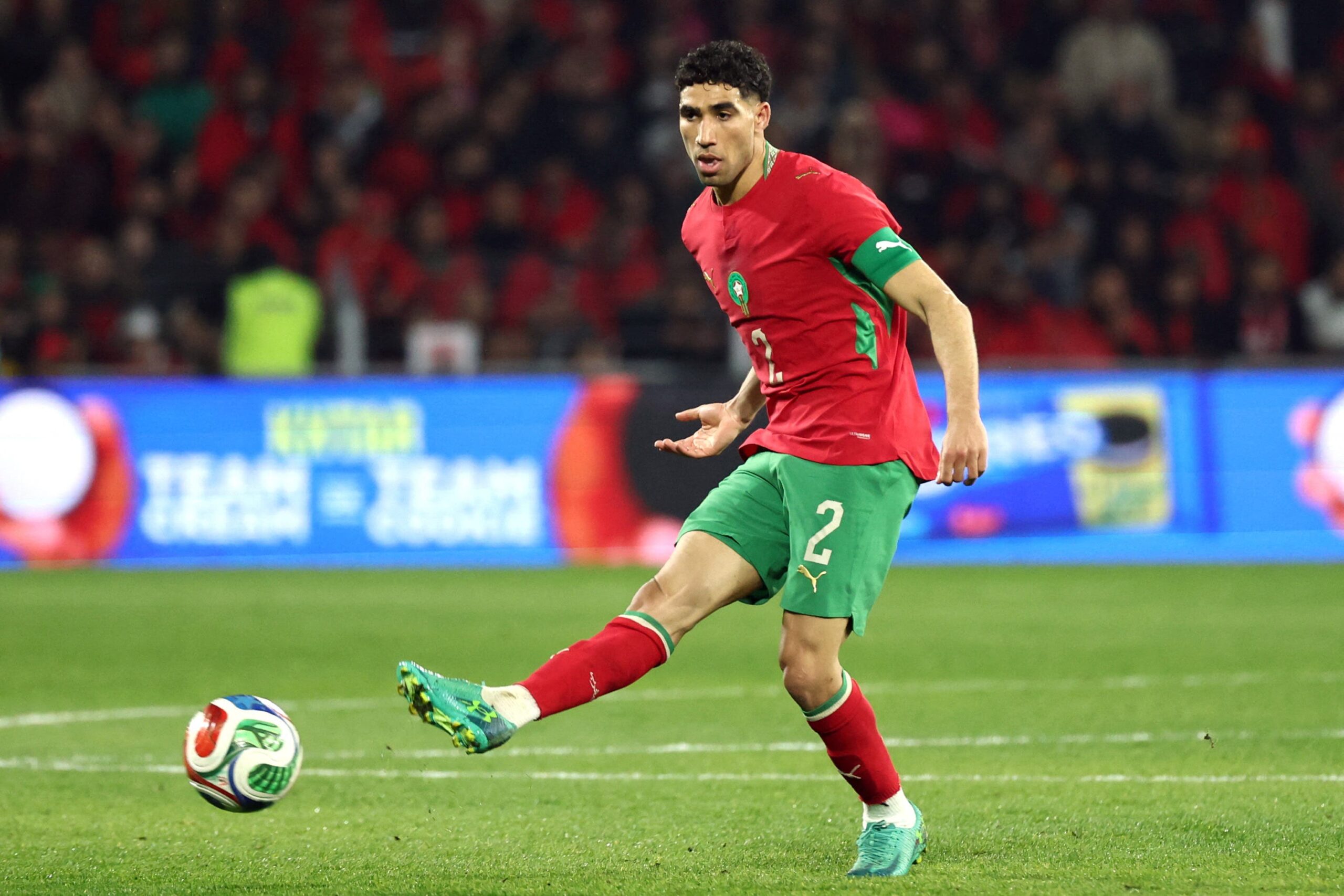 Achraf Hakimi — #10 Los futbolistas más guapos del mundial 2026