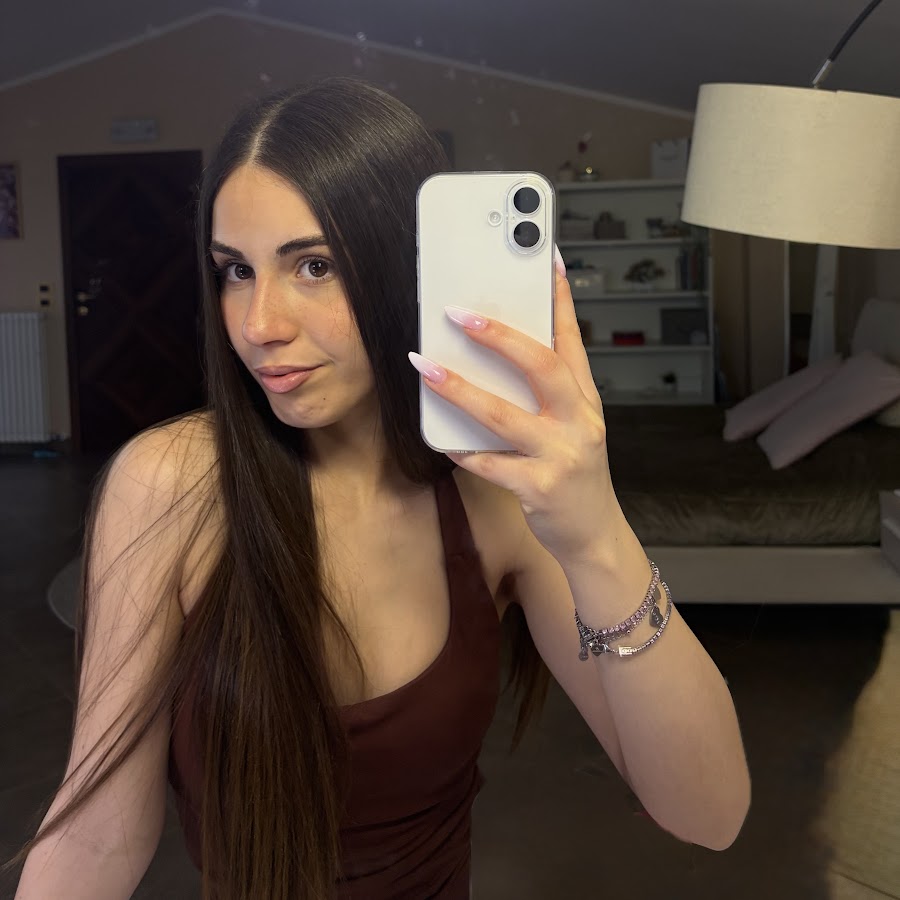 Serena Bosimini — #20 Las mujeres más hermosas de Italia